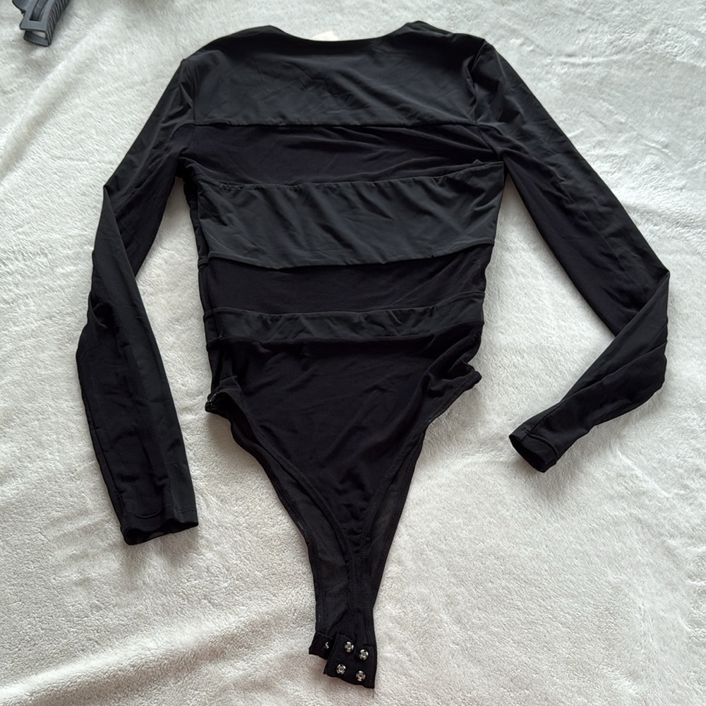 NWT Revolve SER OYA Ciar Black/Sheer Bodysuit Medium - Picture 12 of 12